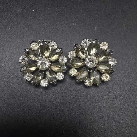 Clear Smokey Rhinestone Flower Earrings Clip On Vintage Glam - Picture 4 of 5